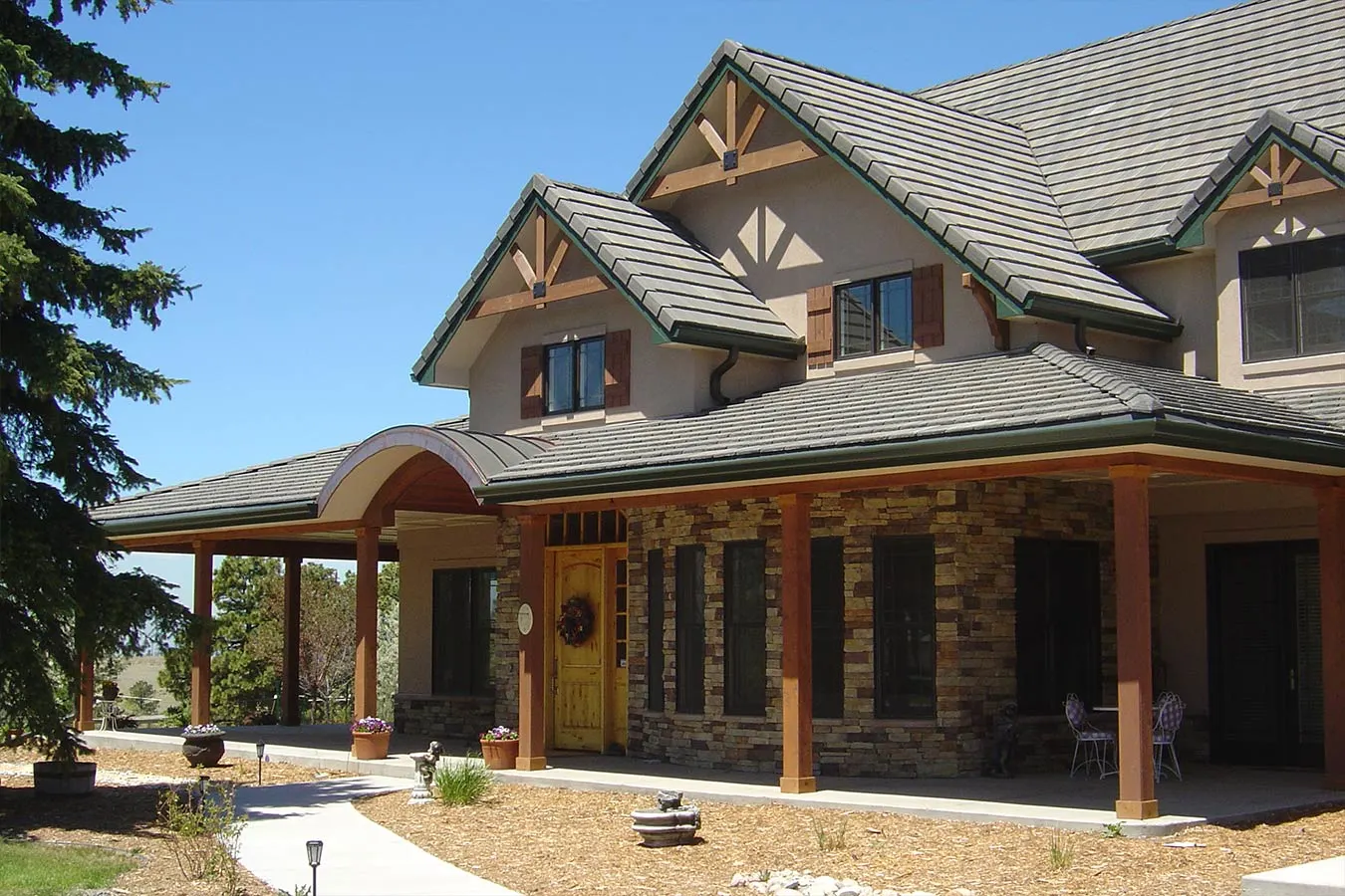 Luxury custom home designed by Jackson Design Build in Colorado